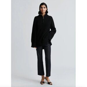 Stylein “Alain” Ribbed Knit Sweater in Black, size XS (Fits XS/S)